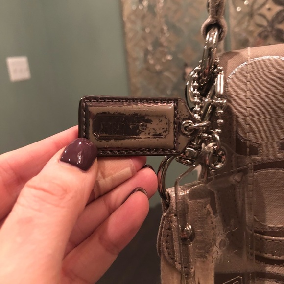 Coach Crossbody Bag - Picture 3 of 7